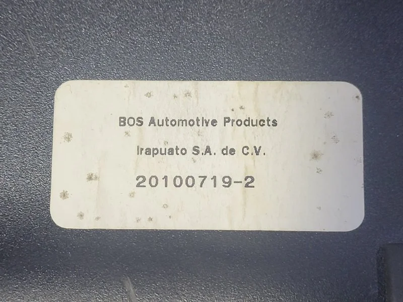 Шторка багажника BMW X5 E70 N55B30A 2010 - миниатюра 4