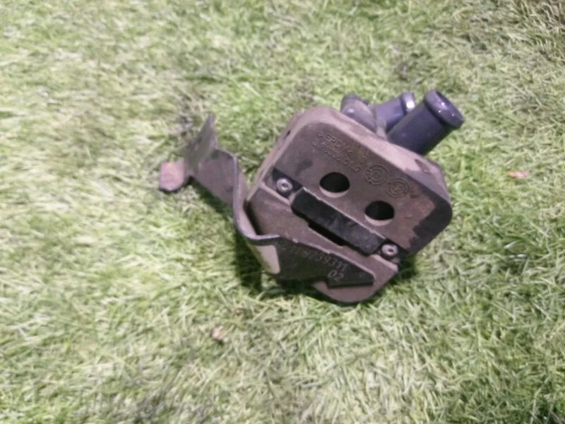 Насос водяной (помпа) BMW 5 F10/F11 N47D20 2012 - миниатюра 4