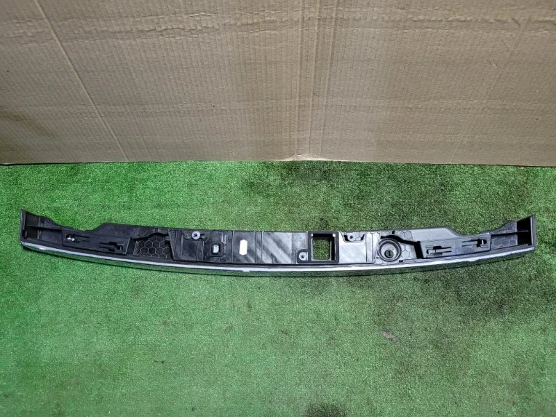 Накладка багажника наружная BMW 7 F02/F01 - миниатюра 5