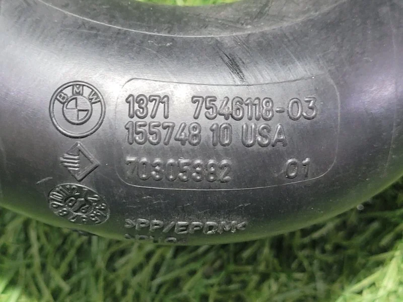 Патрубок воздушного фильтра BMW Z4 E85 N52B30A - миниатюра 5
