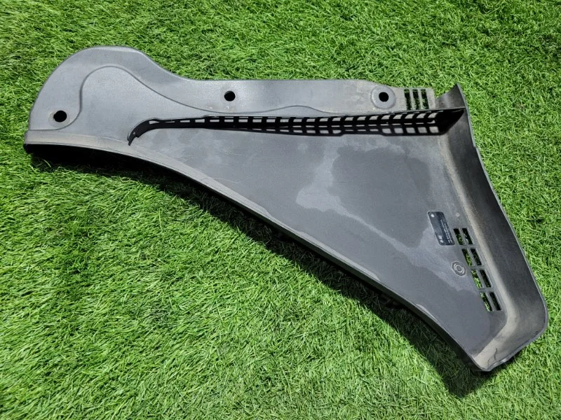 Водосток жабо, решетка правый BMW 5 F10/F11 N47D20 - миниатюра 2