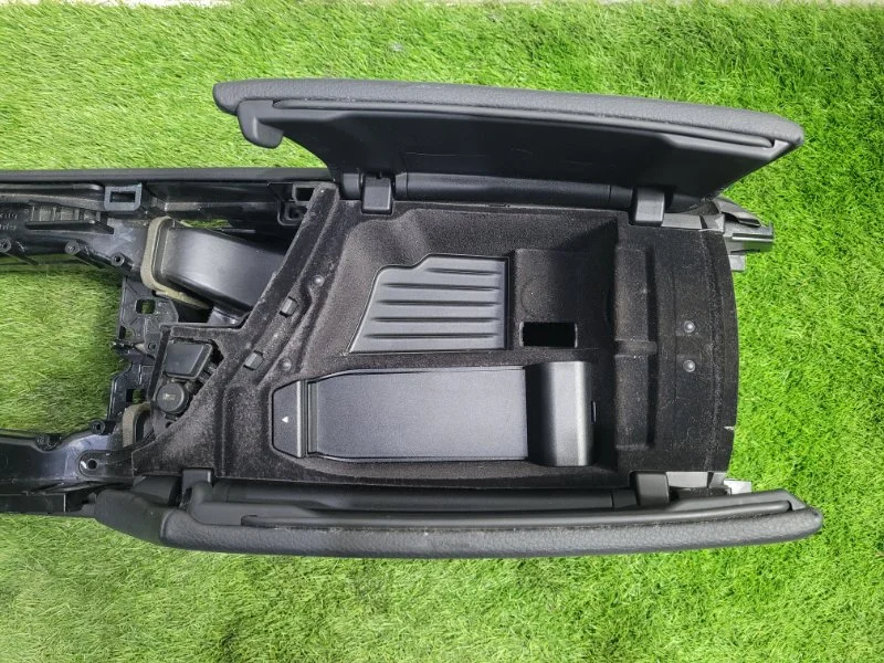 Консоль центральная BMW 5 F10/F11 N47D20 2012 - миниатюра 6