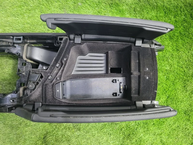 Консоль центральная BMW 5 F10/F11 N47D20 2012 - миниатюра 7