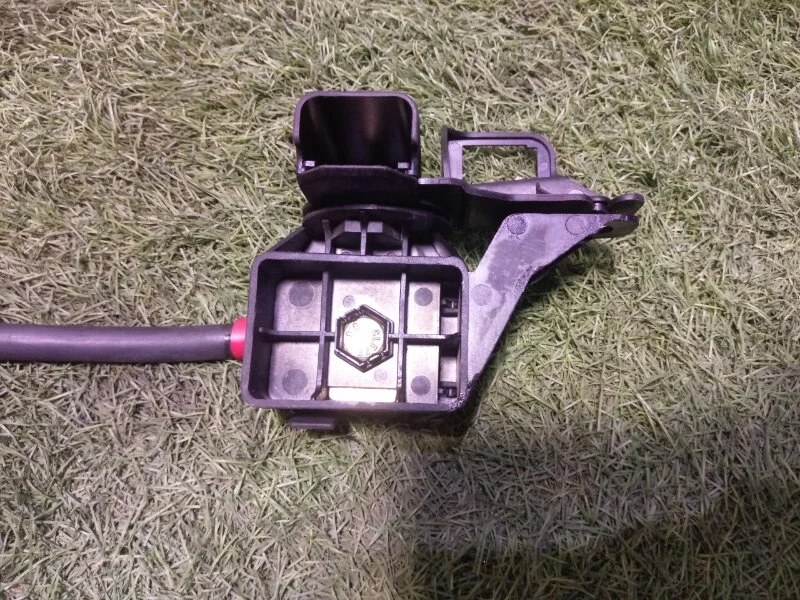 Провод стартера BMW X3 E83 M54B30 2004 - миниатюра 4