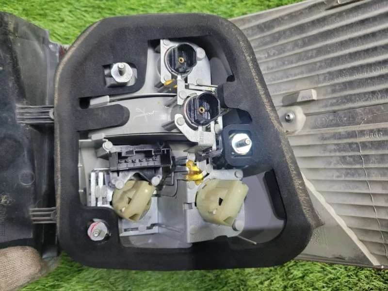 Фонарь наружный задний левый BMW X6 E71 N57D30B - миниатюра 3