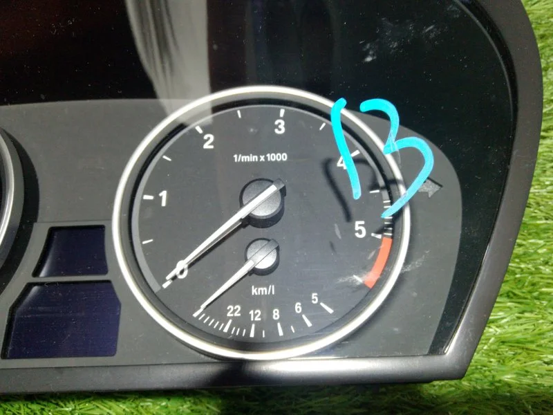 Панель приборов (щиток) BMW X5 E70 N57D30A 2013 - миниатюра 3