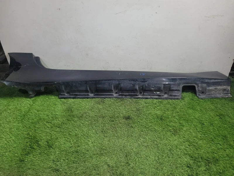 Накладка порога наружная правая BMW Z4 E85 N52B30A - миниатюра 2