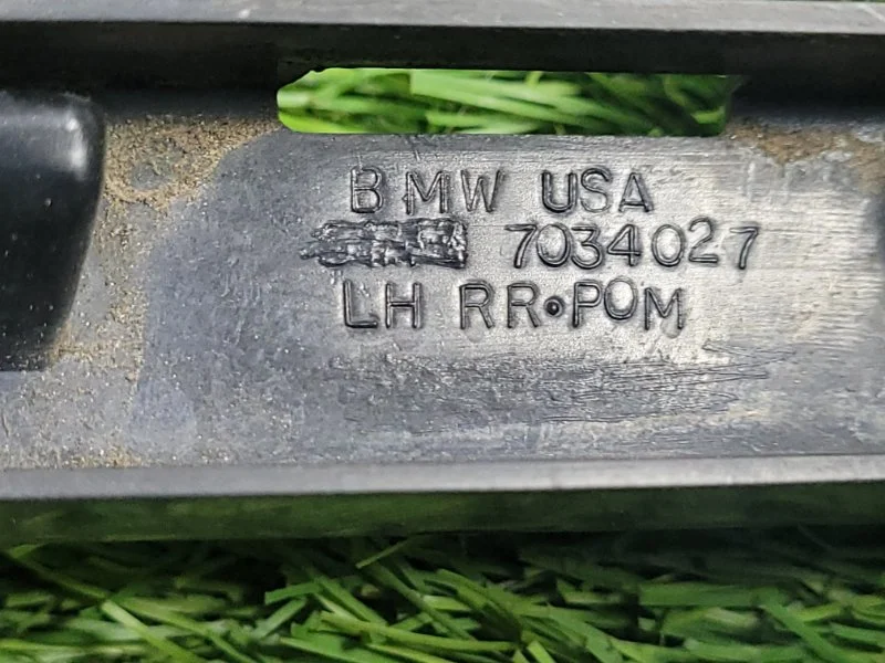 Кронштейн порога задний левый BMW Z4 E85 N52B30A - миниатюра 5