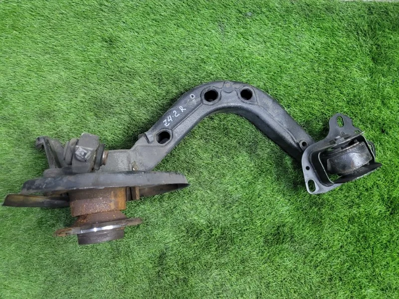 Кулак поворотный задний правый BMW Z4 E85 N52B30A - миниатюра 2