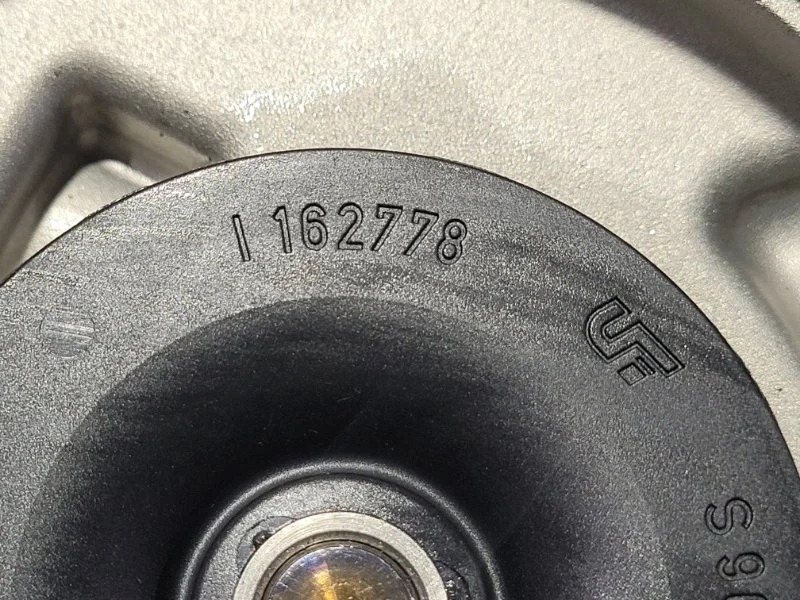 Насос водяной (помпа) BMW 7 E65 N62B48 2006 - миниатюра 5