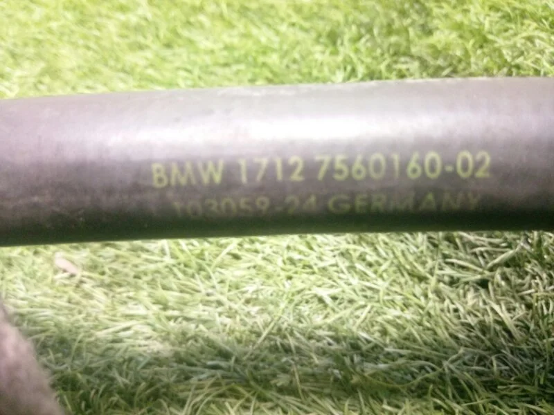 Патрубок системы охлаждения BMW 5 E60/E61 N52B30A - миниатюра 5