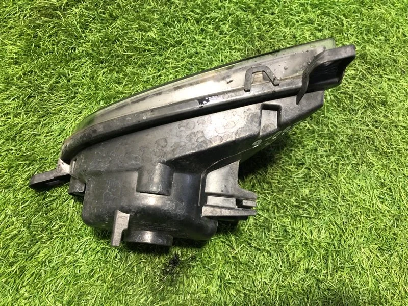 Фара противотуманная правая BMW 5 E60/E61 N52B30A - миниатюра 6