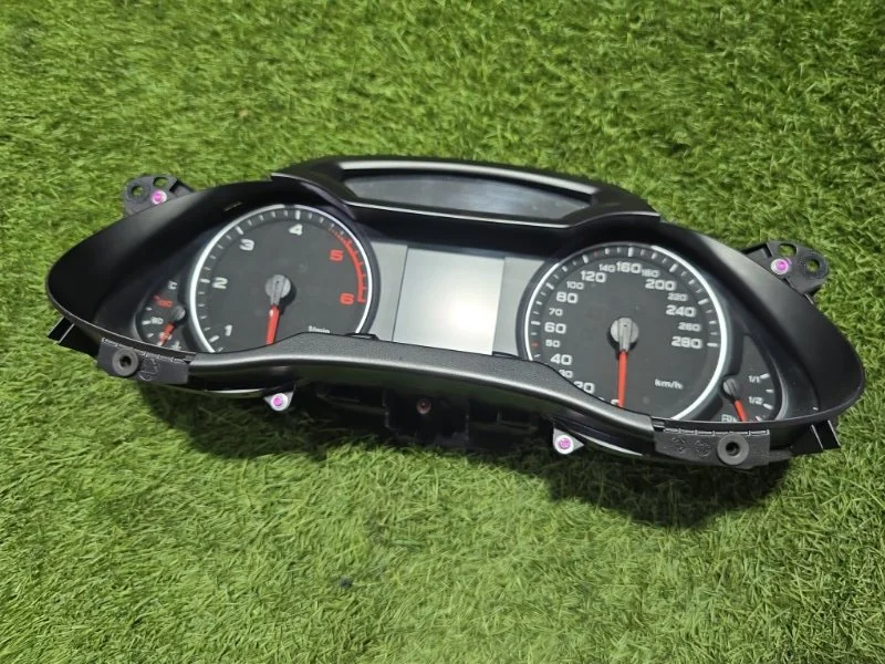 Панель приборов (щиток) AUDI A4 B8 2012