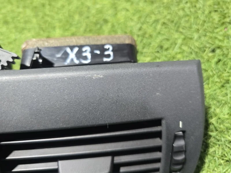 Дефлектор воздушный передний BMW X3 E83 M54B30 - миниатюра 3