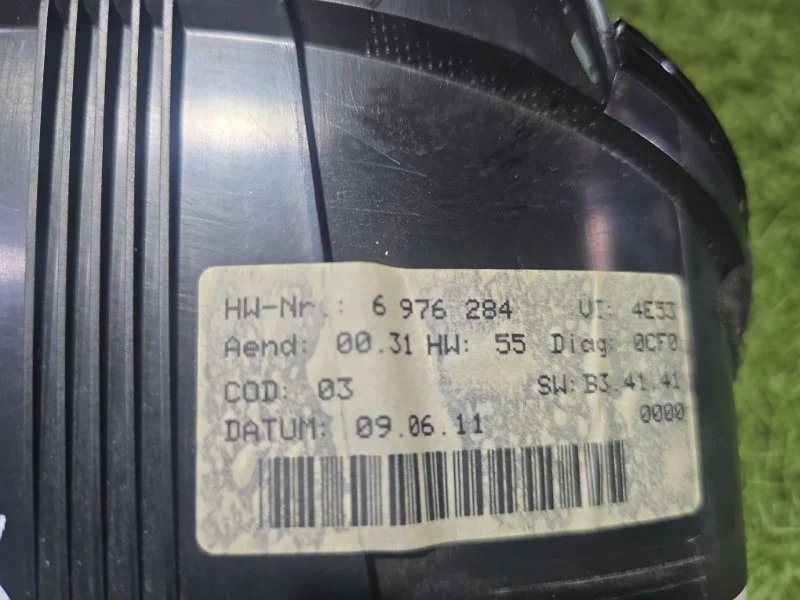 Панель приборов (щиток) BMW X5 E70 S63B44A 2011 - миниатюра 6
