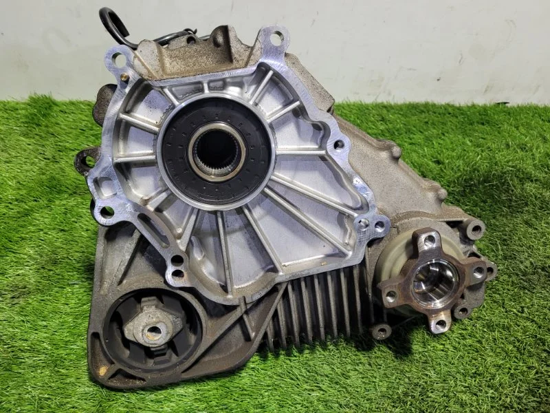 Коробка раздаточная BMW X3 E83 M54B30 2004 - миниатюра 2