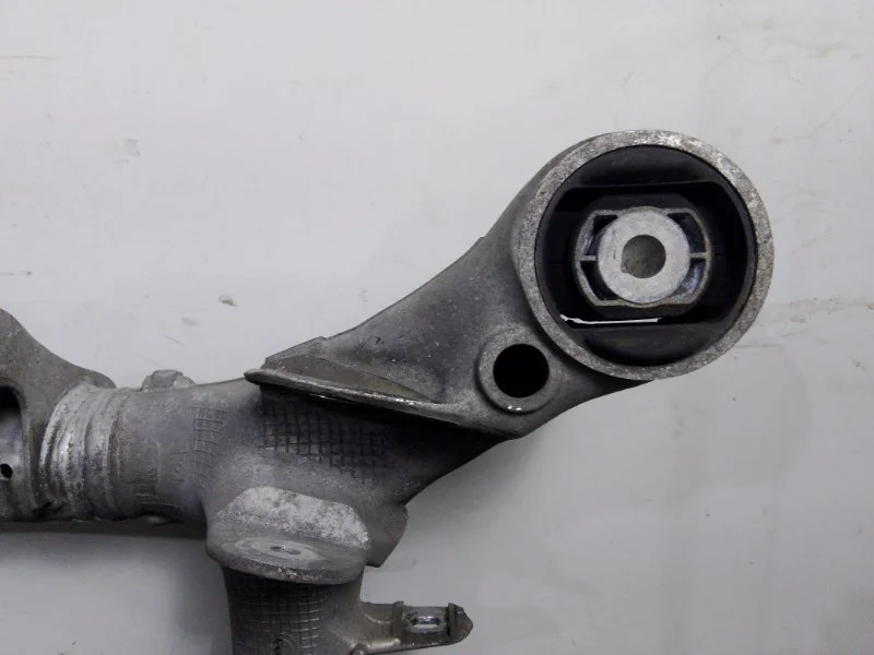 Балка подрамник задняя BMW 5 F10/F11 N47D20 2012 - миниатюра 6