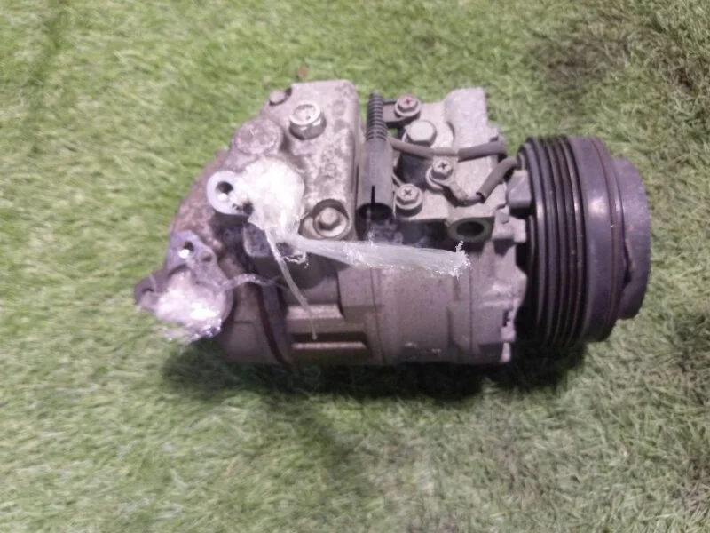 Компрессор кондиционера BMW X3 E83 M54B30 2004 - миниатюра 2