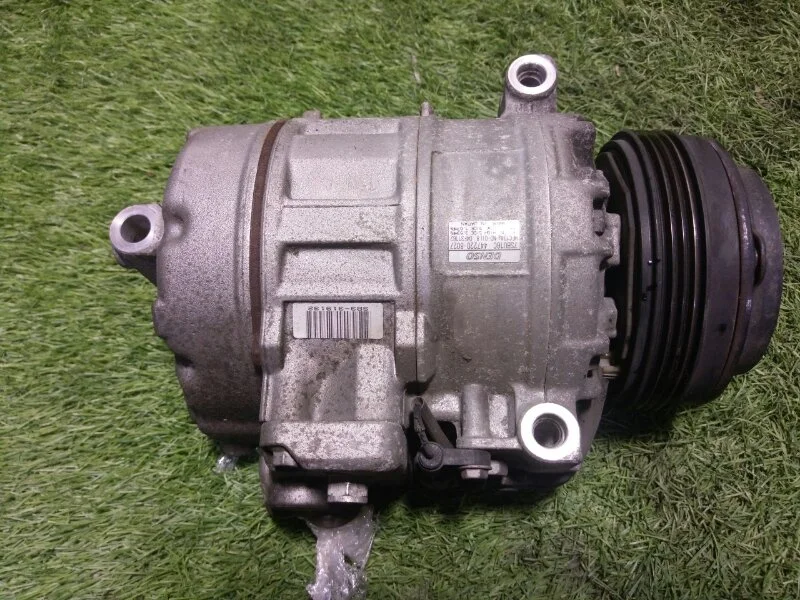 Компрессор кондиционера BMW X3 E83 M54B30 2004 - миниатюра 3