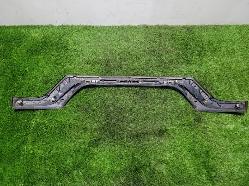 Накладка багажника наружная BMW X3 E83 M54B30 2004 - миниатюра 5