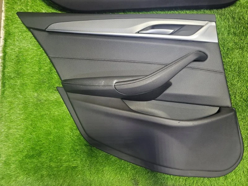 Обшивка двери (комплект) BMW 5 G30 B47D20A 2018 - миниатюра 5