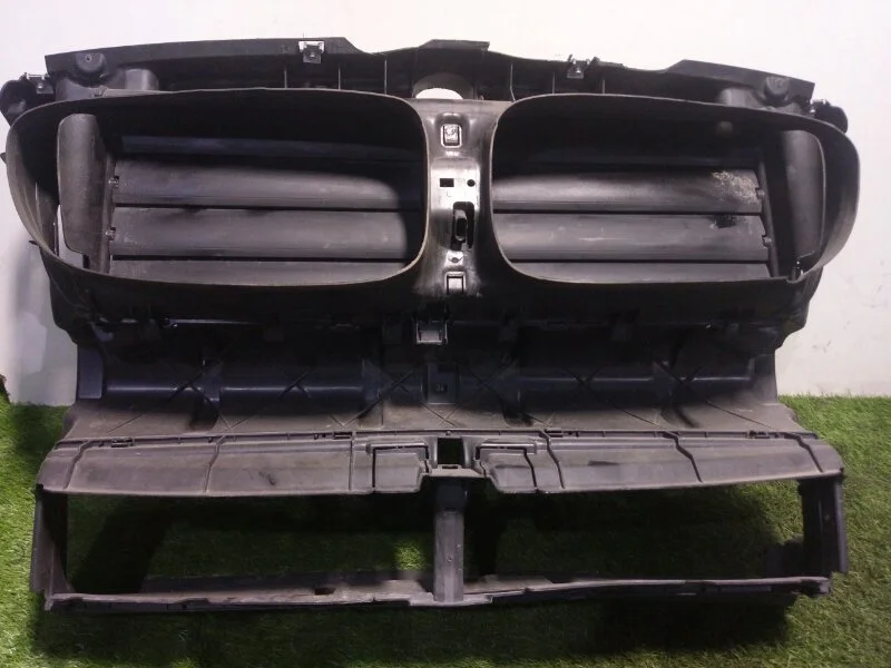 Воздуховод радиатора BMW 5 F10/F11 N47D20 2012
