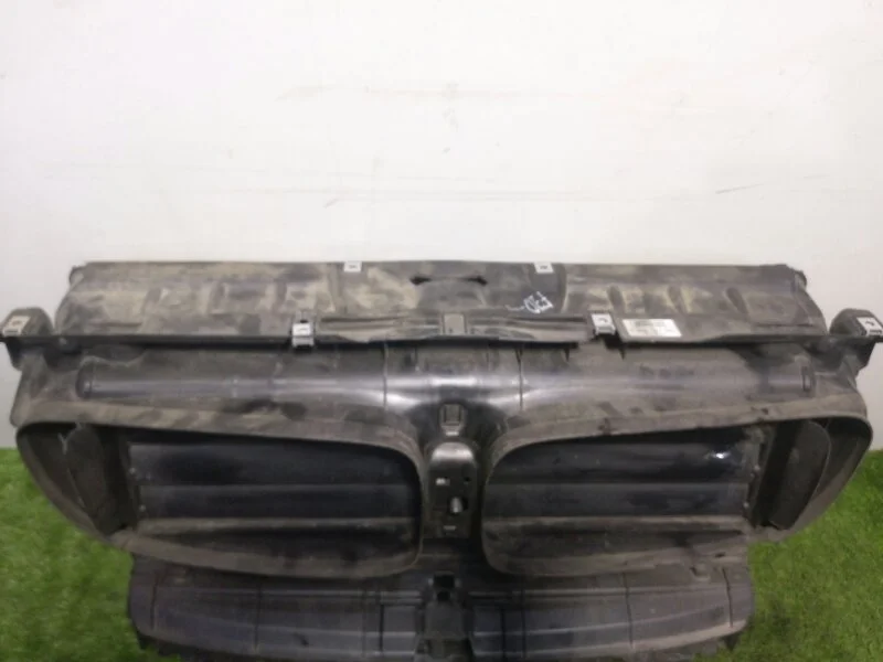 Воздуховод радиатора BMW 5 F10/F11 N47D20 2012 - миниатюра 9