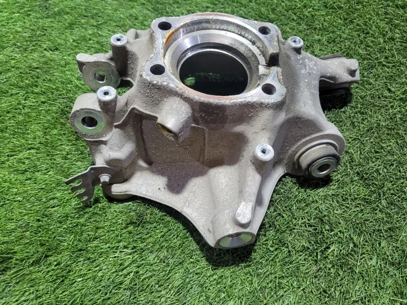 Кулак поворотный задний правый BMW 5 G30 B47D20A - миниатюра 3