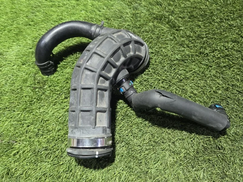 Патрубок интеркулера Exeed RX T22 AGRG00525 2024 - изображение 1