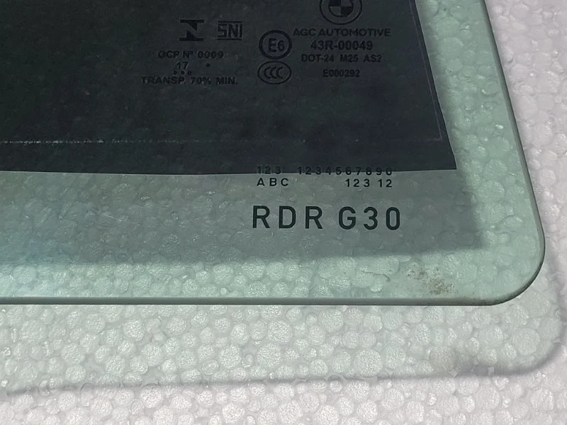 Стекло двери заднее правое BMW 5 G30 B47D20A 2018 - миниатюра 6