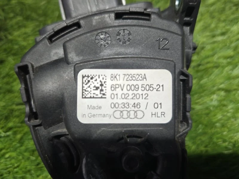 Педаль газа AUDI A4 B8 2012 - миниатюра 5
