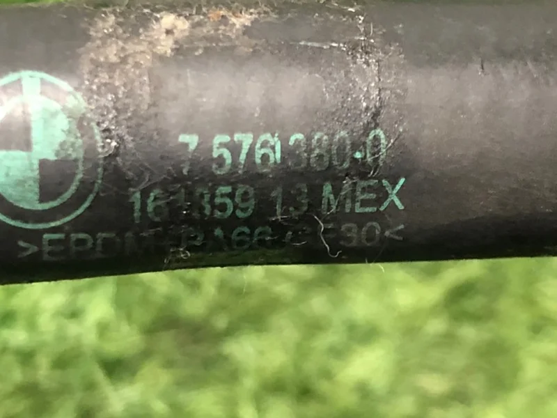Патрубок системы охлаждения BMW X5 E70 S63B44A - миниатюра 6