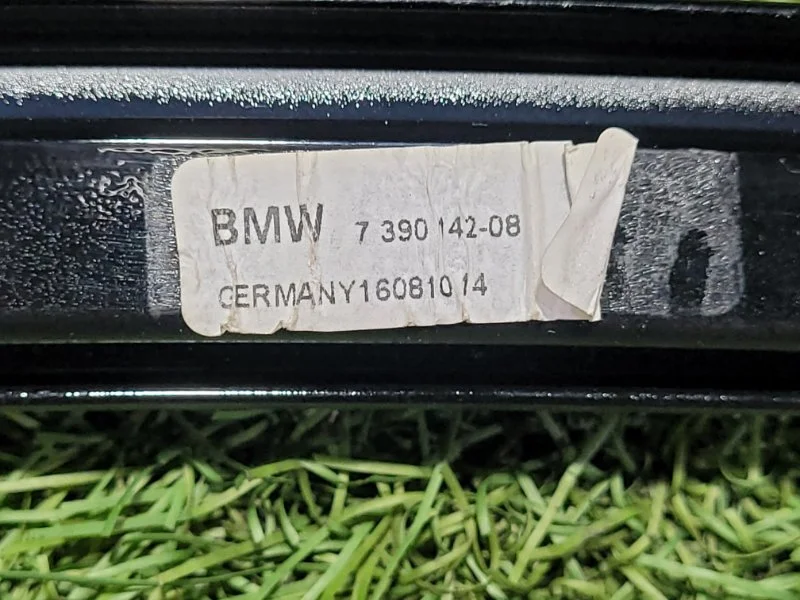 Направляющая стекла задняя правая BMW 5 G30 - миниатюра 7