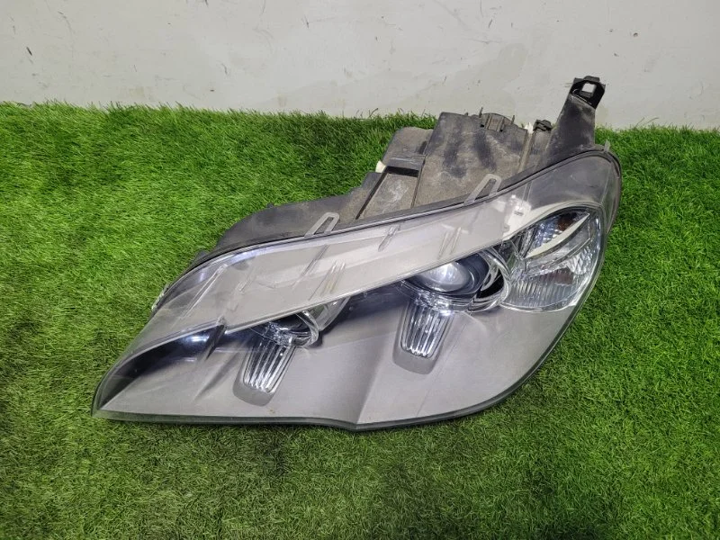 Фара ксеноновая левая BMW X5 E70 N57D30A 2013 - миниатюра 2