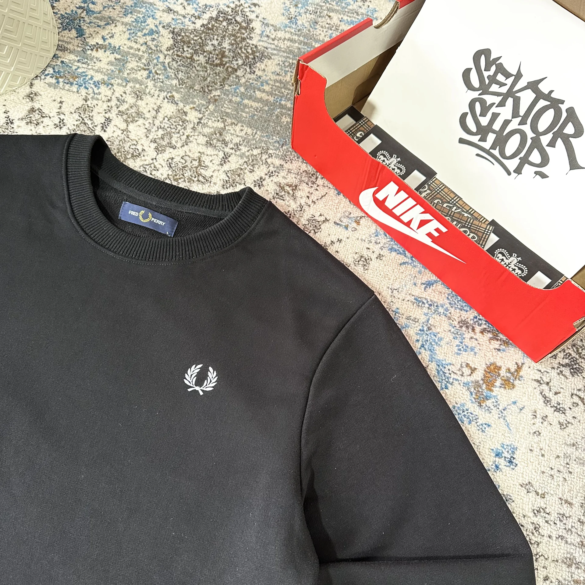 Fred Perry свитшот - миниатюра 2