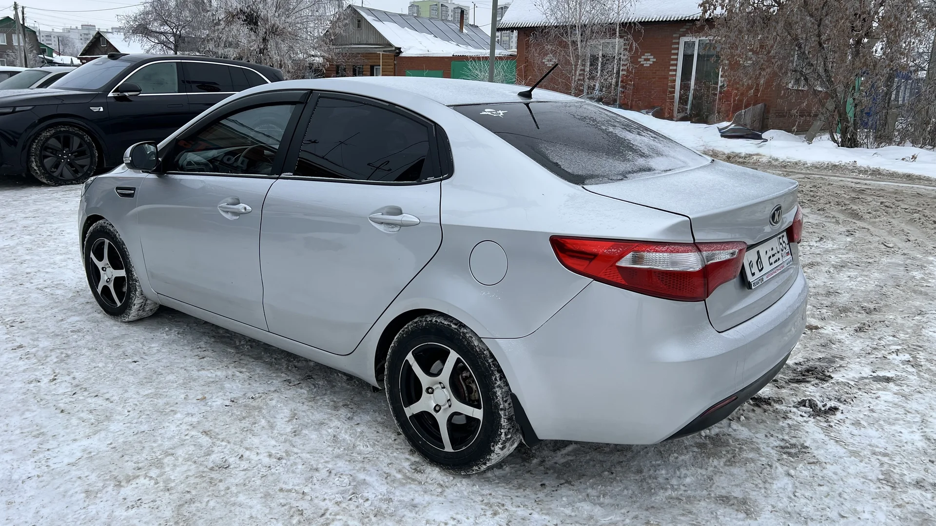 Автомобиль в аренду Kia Rio - миниатюра 5