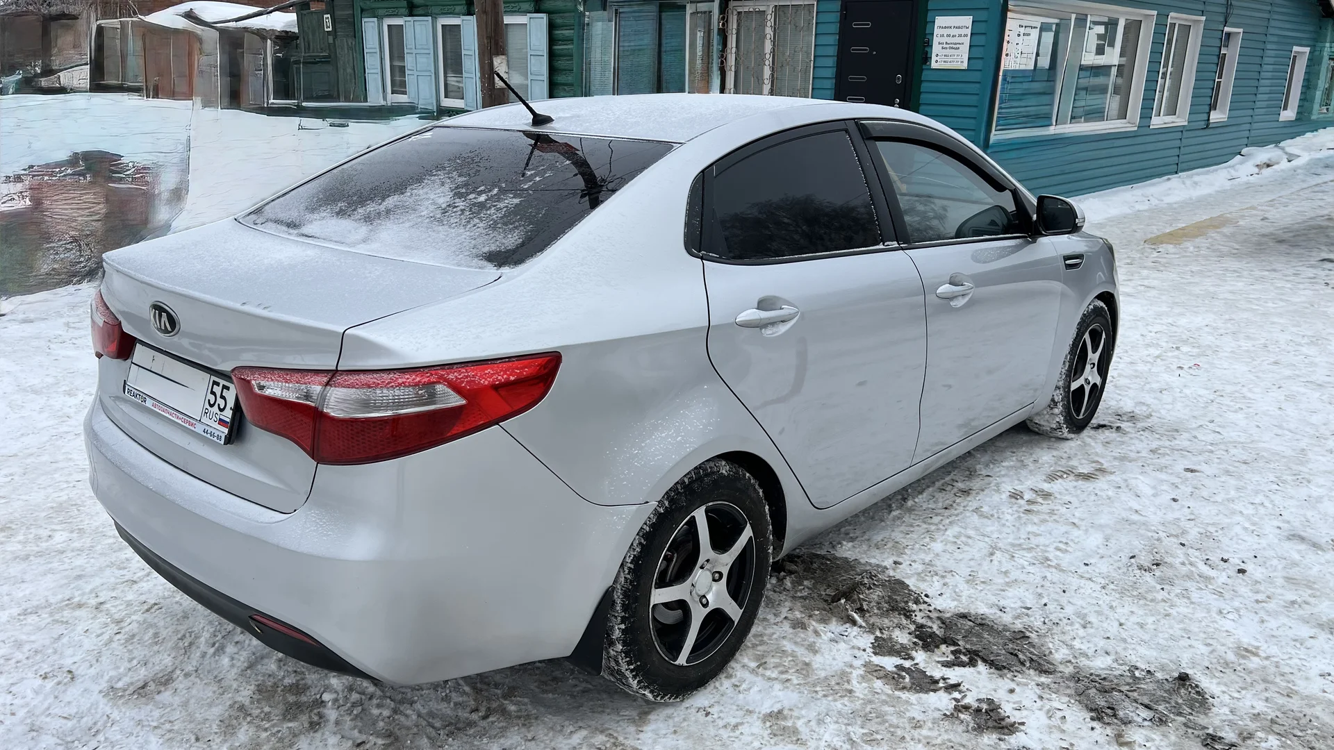 Автомобиль в аренду Kia Rio - миниатюра 6