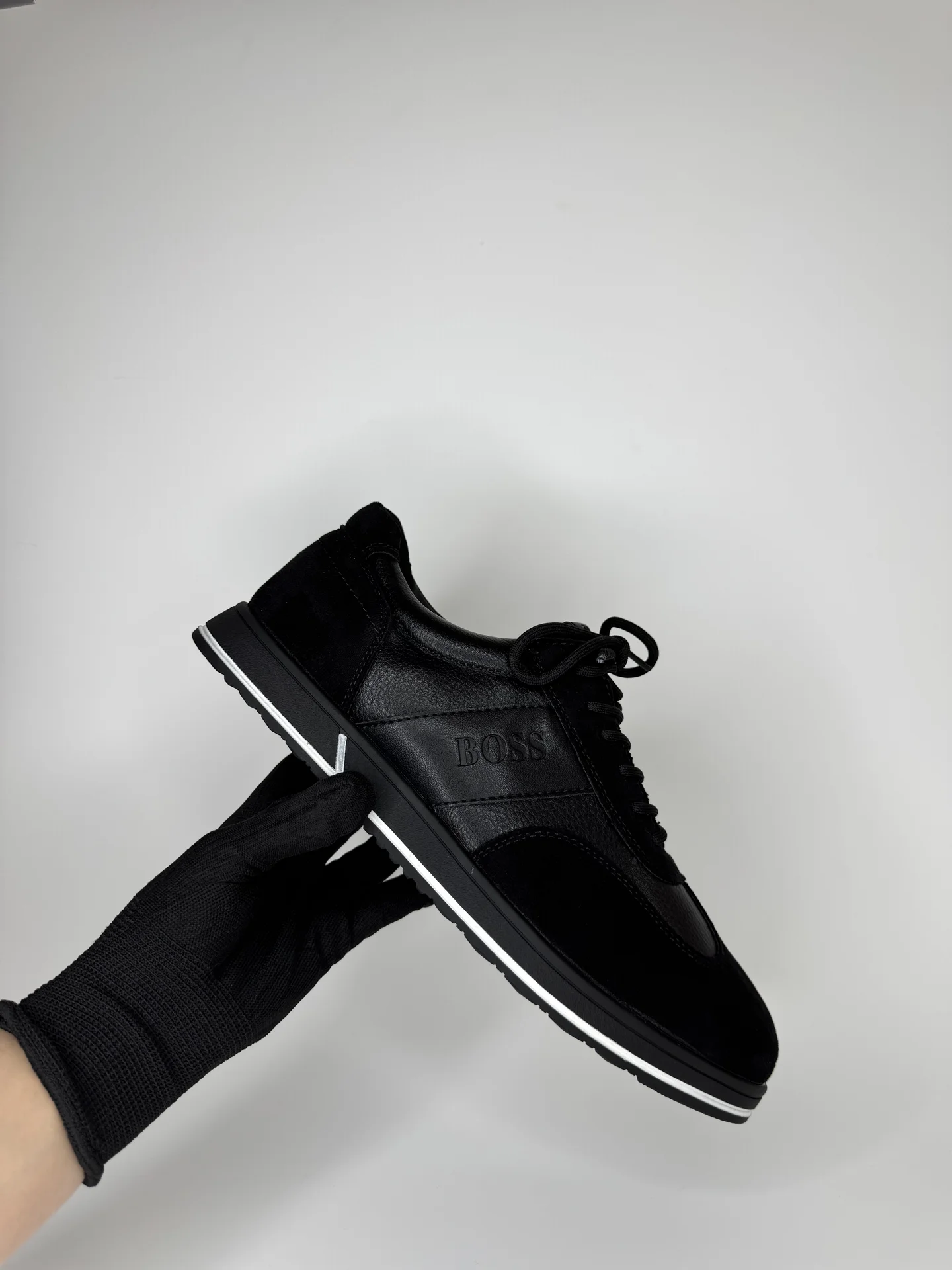 Кроссовки мужские Hugo Boss