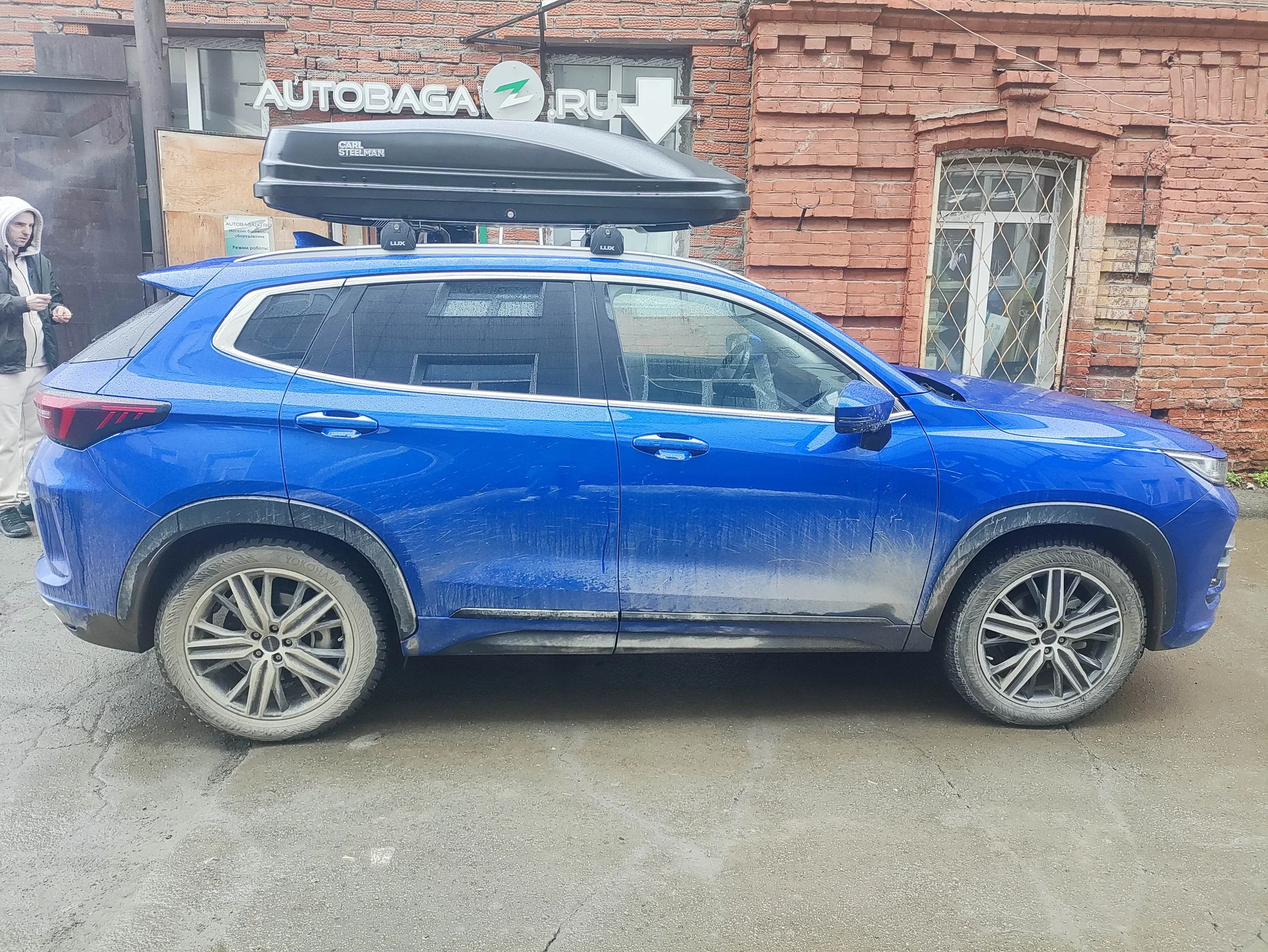 Автобокс на крышу - миниатюра 3