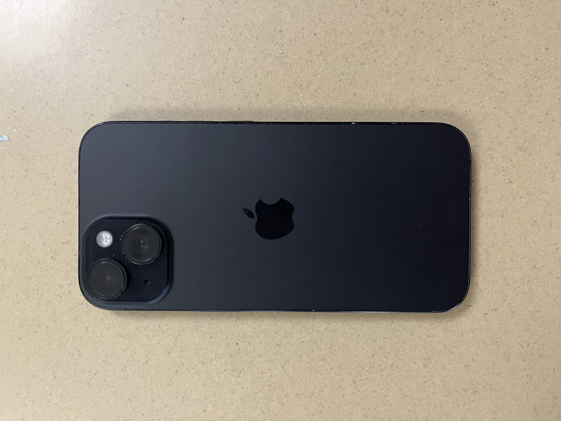 iPhone 15 - миниатюра 2