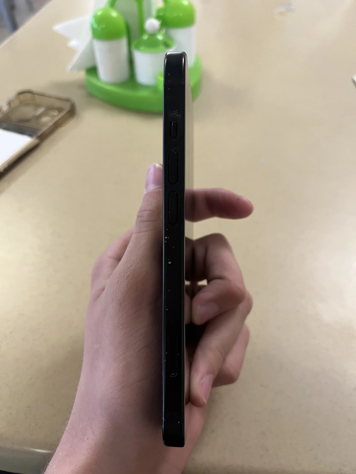 iPhone 15 - миниатюра 5
