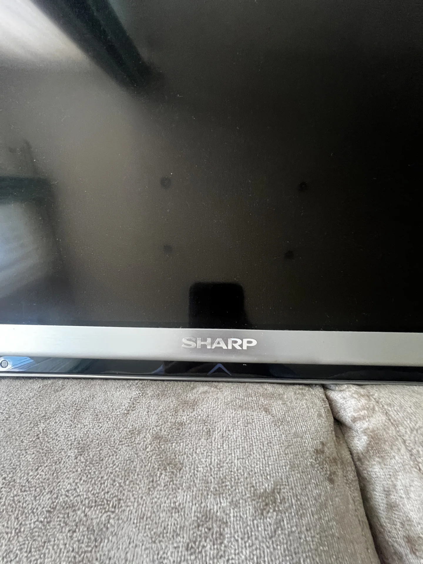 Телевизор Sharp LC-80LE857 - миниатюра 2