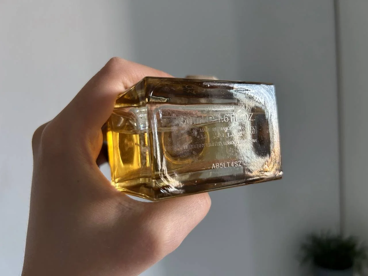 Парфюм Burberry My 2015 Festive снятый - миниатюра 4
