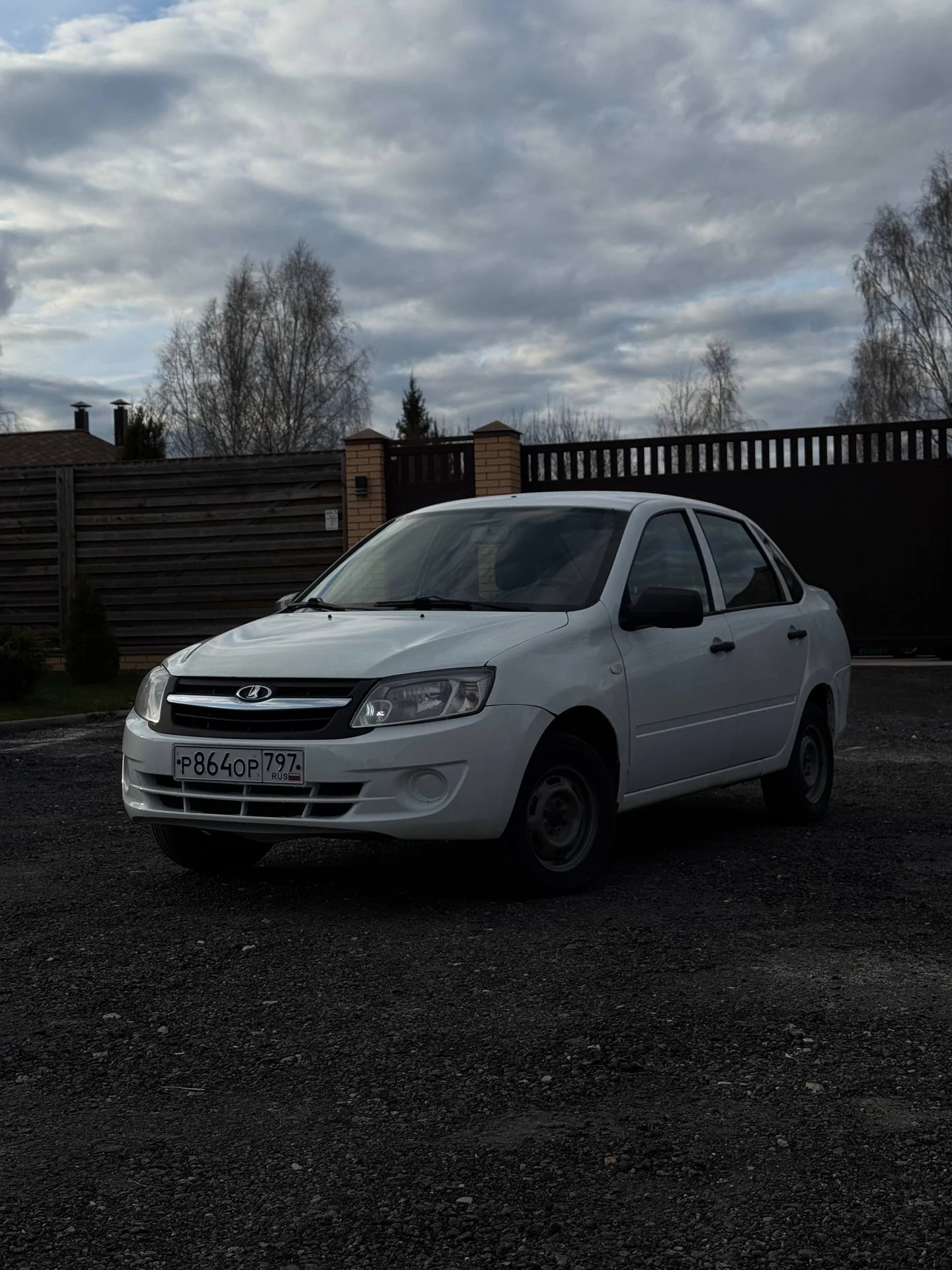 Lada Granta 2017 - миниатюра 2