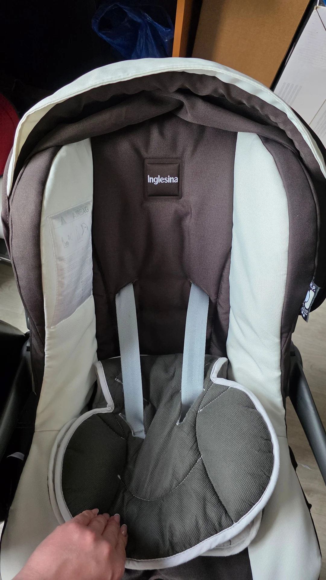 Автокресло+Isofix Inglesina Huggy Multifix(Италия) - миниатюра 4