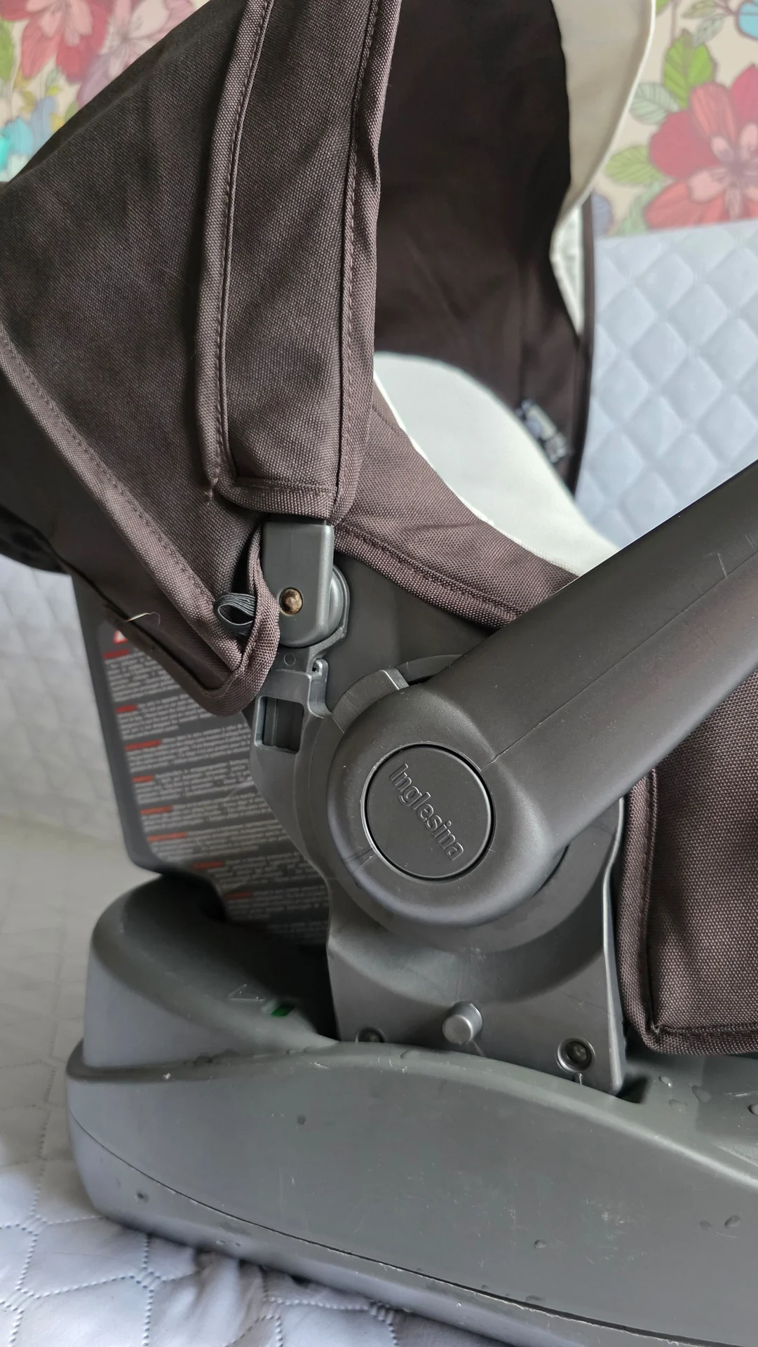Автокресло+Isofix Inglesina Huggy Multifix(Италия) - миниатюра 7