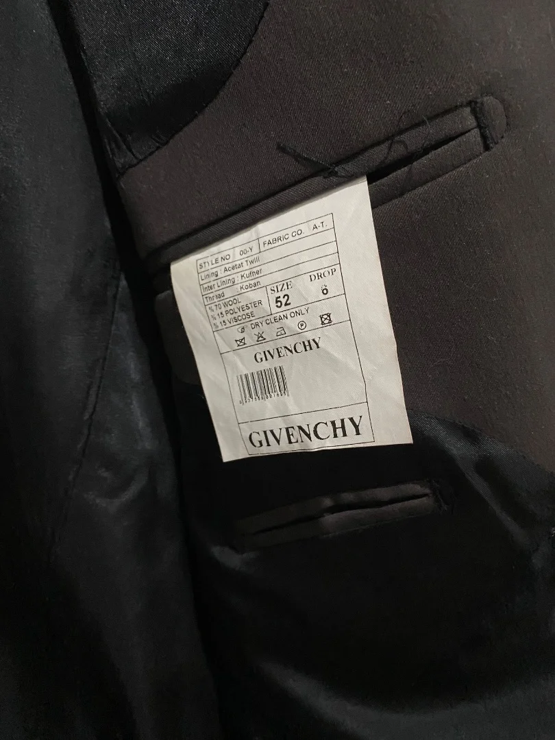 Мужской костюм тройка Givenchy - миниатюра 4