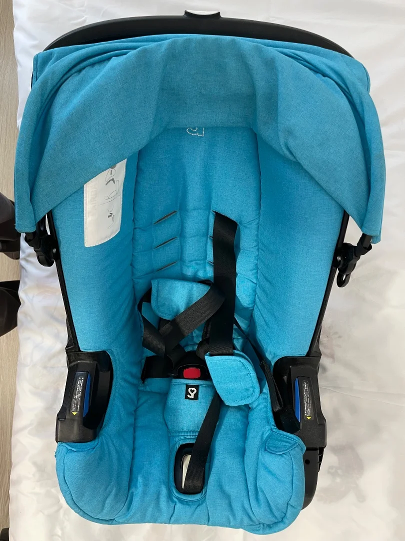 Коляска-Автокресло Doona Plus с Базой Isoxif - миниатюра 3