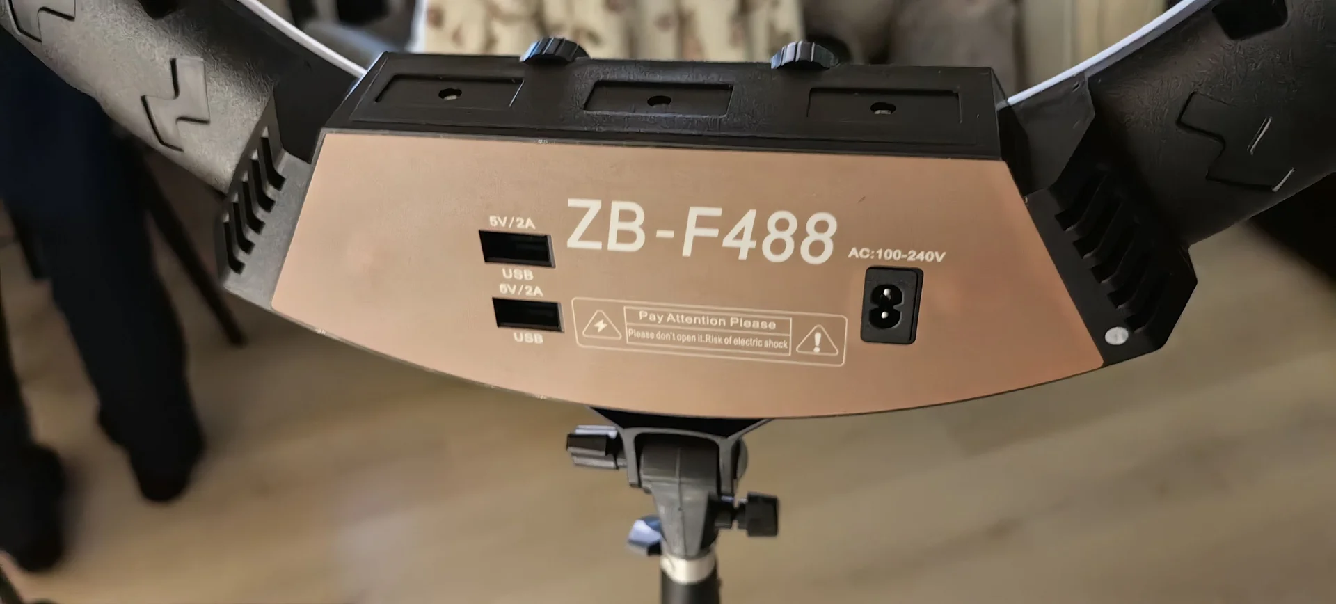 Кольцевая лампа со штативом ZB-F488 - миниатюра 5