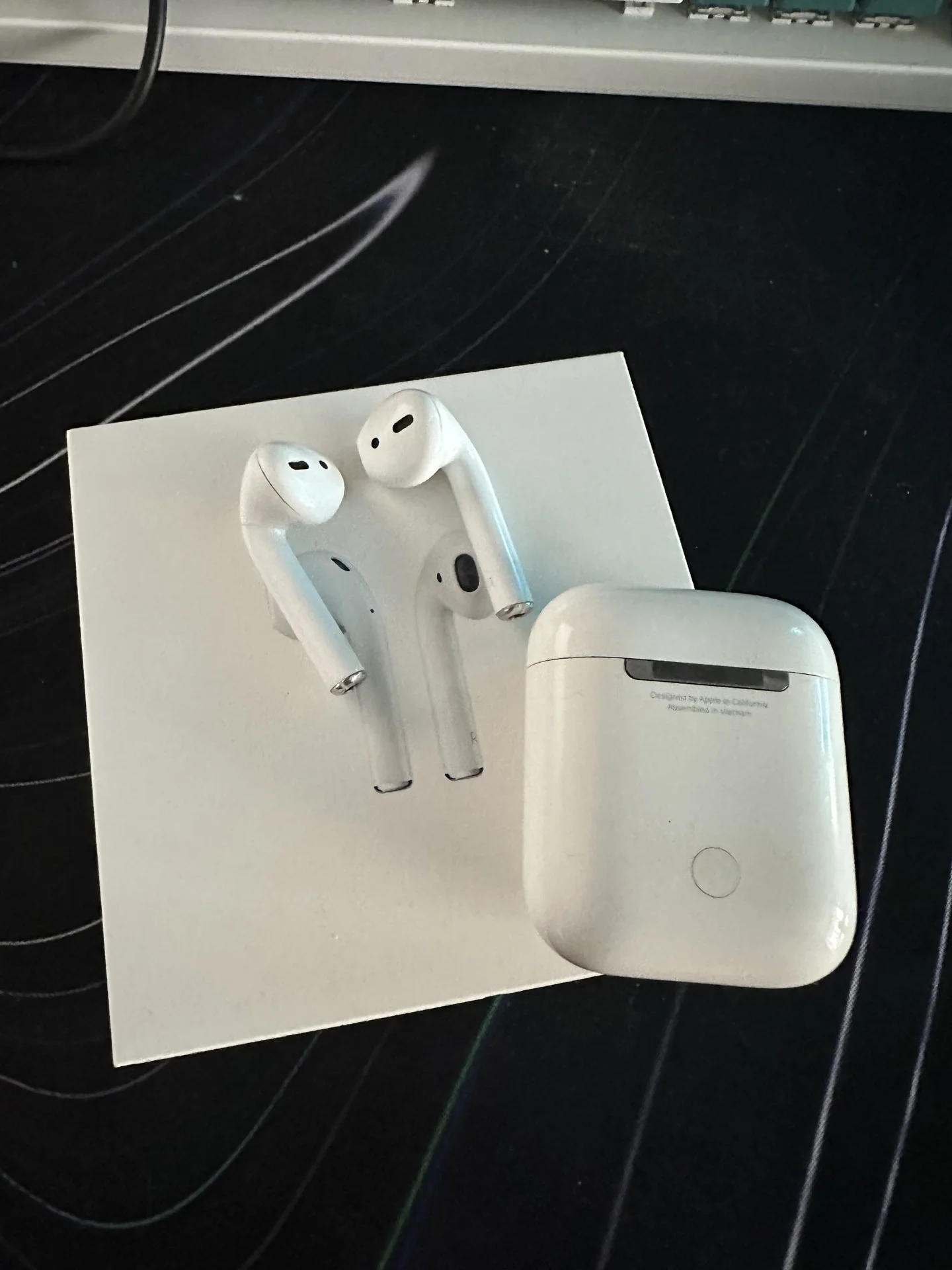 AirPods 2 - миниатюра 5